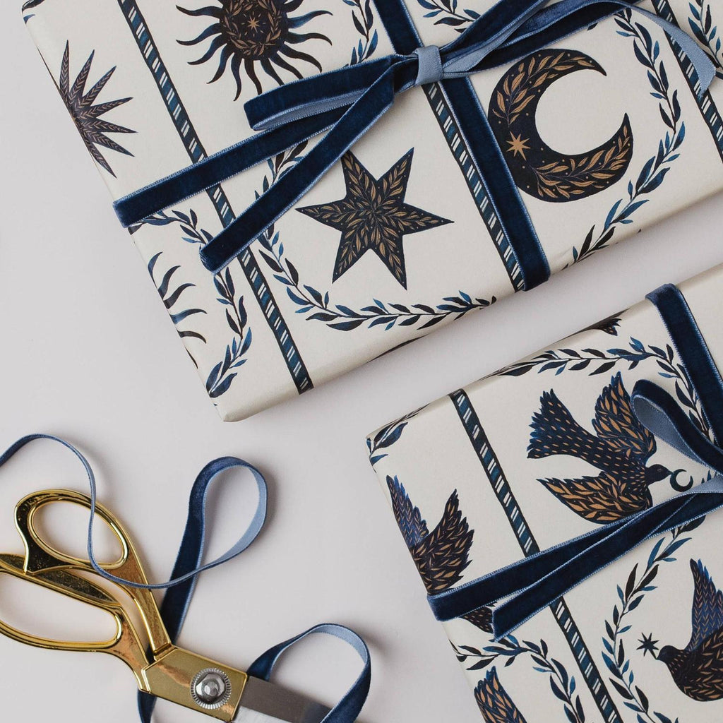 Katie Housley - DOVE STARS CHRISTMAS BOTANICAL LUXURY GIFT WRAP PAPERS