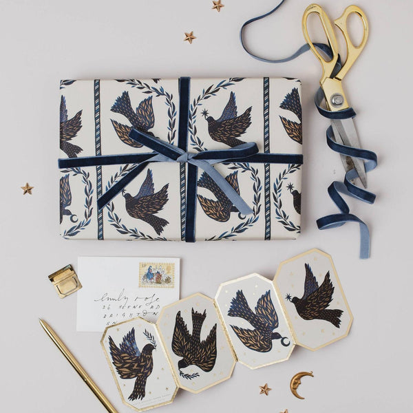 Katie Housley - DOVE CONCERTINA CHRISTMAS HOLIDAY STAR MINI Christmas Card