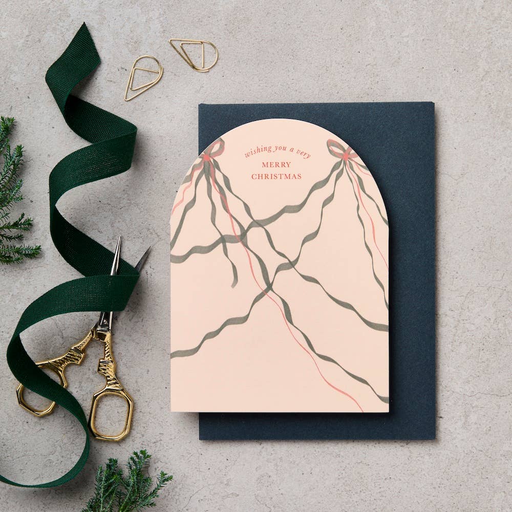 Katie Leamon - Wishing You A very Merry Christmas Arch Streamers Card