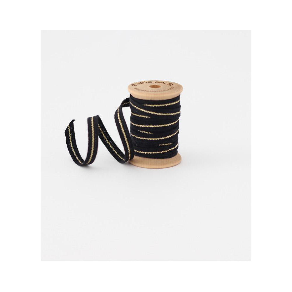 V Studio Ribbon Studio Carta Metallic Line Ribbon - Black/Gold Line– The Paper Parlour